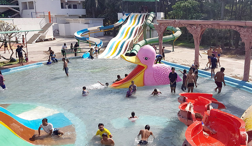 Water Fun Park - Chhab Chhaba Chhab