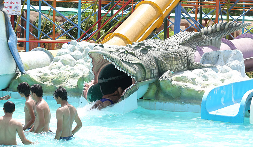Water Fun Park - Chhab Chhaba Chhab